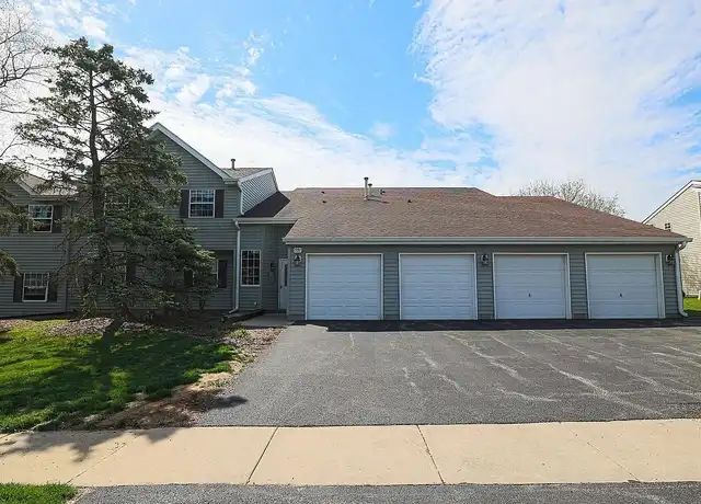 Property at 557 E Shag Bark Ln Unit G, Streamwood, IL, 60107, 1 bed, 1 bath, [object Object]