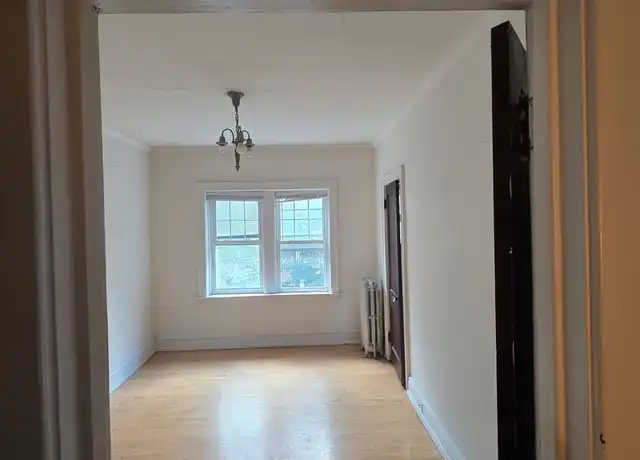 Property at 2544 N Maryland Ave Unit 4, Milwaukee, WI, 53211, 2 beds, 1 bath, [object Object]