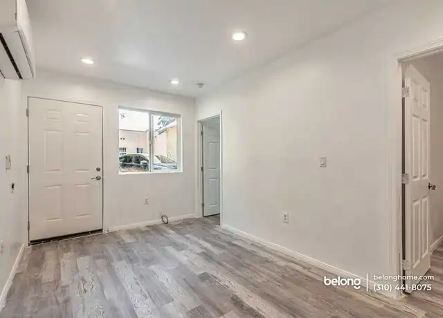 Property at 849 W 43rd St, Los Angeles, CA, 90037, 1 bed, 1 bath, [object Object]
