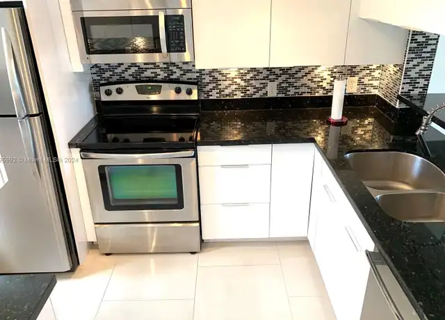 Property at 5200 NW 31st Ave, Fort Lauderdale, FL, 33309, 1 bed, 1 bath, [object Object]