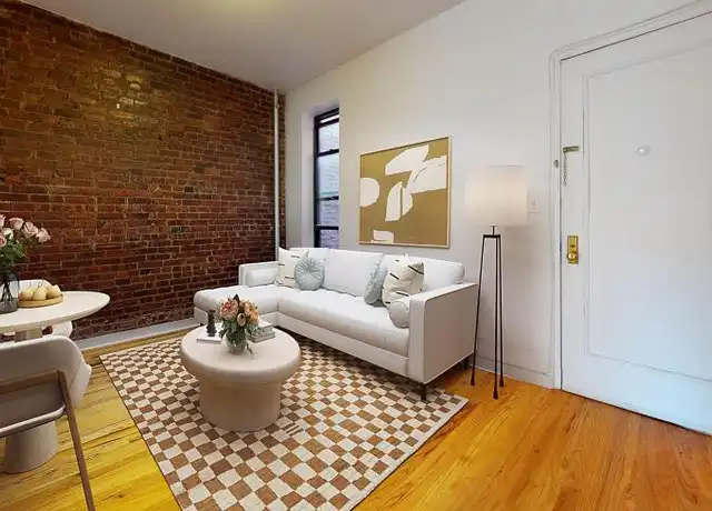 Property at 312 E 91st St, New York, NY, 10128, 3 beds, 1 bath, [object Object]