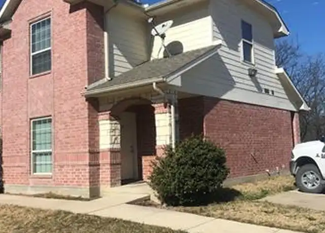 Property at 213 S Magnolia St Unit 205, Aubrey, TX, 76227, 3 beds, 2.5 baths, [object Object]