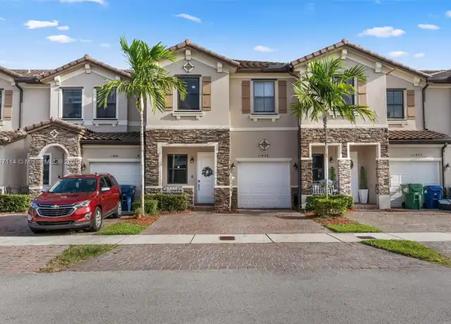 Property at 11468 SW 252nd Ter, Homestead, FL, 33032, 3 beds, 3 baths, [object Object]