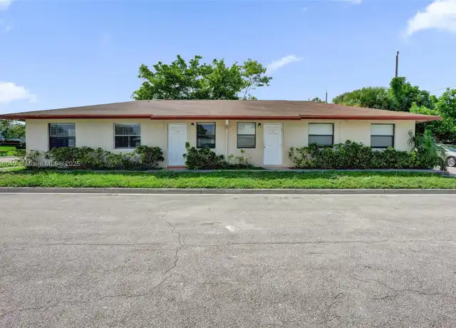 Property at 1200 W 31st St Unit A, Riviera Beach, FL, 33404, 3 beds, 1 bath, [object Object]