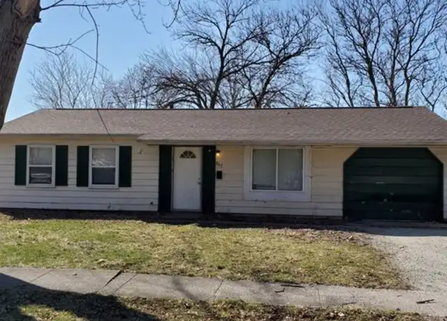 Property at 1113 Austin Dr, Urbana, IL, 61802, 4 beds, 1 bath, [object Object]
