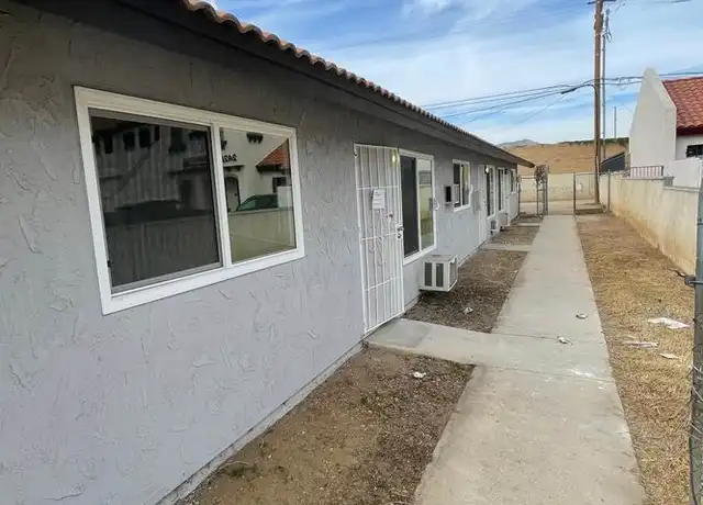Property at 24238 Postal Ave, Moreno Valley, CA, 92553, 1 bed, 1 bath, [object Object]