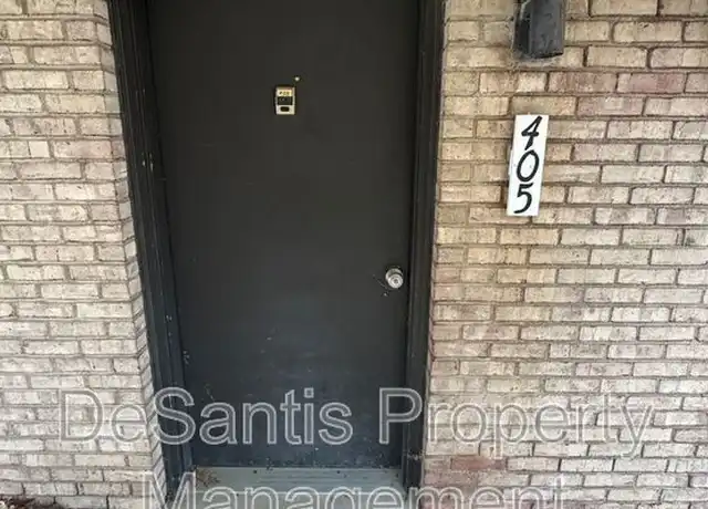 Property at 405 Lunar Ln, Moon Twp, PA, 15108, 1 bed, 1 bath, [object Object]