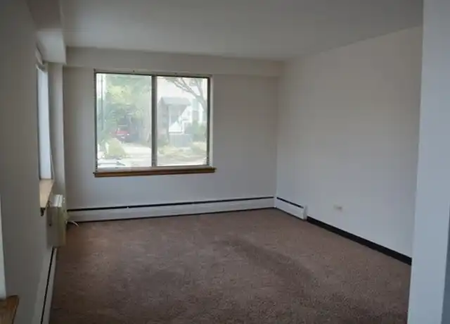 Property at Lake Summit - 2233 N Summit Ave, Milwaukee, WI, 53202, 1 bed, 1 bath, [object Object]