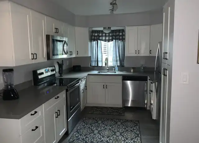 Property at River Park Apartments - 5483 Carlson Dr, Sacramento, CA, 95819, 2 beds, 2 baths, [object Object]