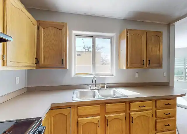 Property at 4614 Grand Ave NE, Albuquerque, NM, 87108, 2 beds, 1 bath, [object Object]