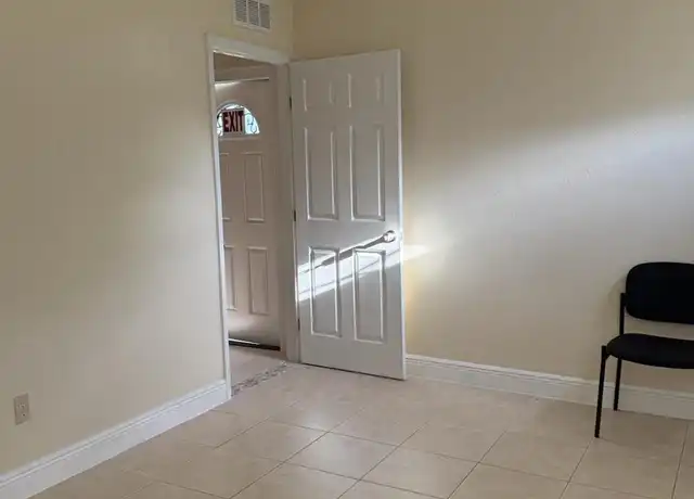 Property at 5839 NW 16th St, Sunrise, FL, 33313, 4 beds, 3 baths, [object Object]