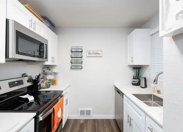 Property at James Apartment Homes - 4828 123rd St SW, Lakewood, WA, 98499, 1-2 bed, 1-2 bath, [object Object]