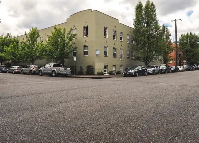 Property at 1037 NW 20th Ave, Portland, OR, 97209, 0 beds, 1 bath, [object Object]