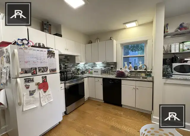 Property at 74 Stearns Rd Unit 1, Brookline, MA, 02446, 3 beds, 1.5 baths, [object Object]