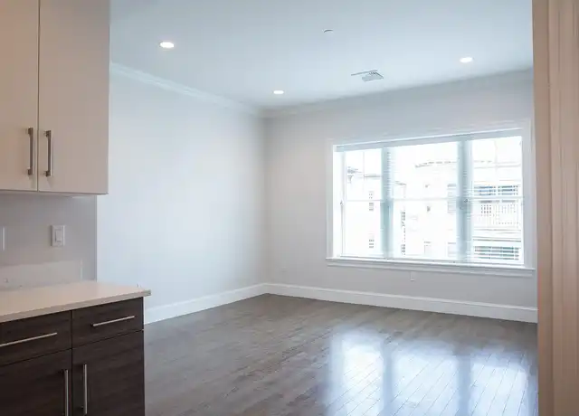 Property at 8 Harvard Ter, Allston, MA, 02134, 3 beds, 2 baths, [object Object]