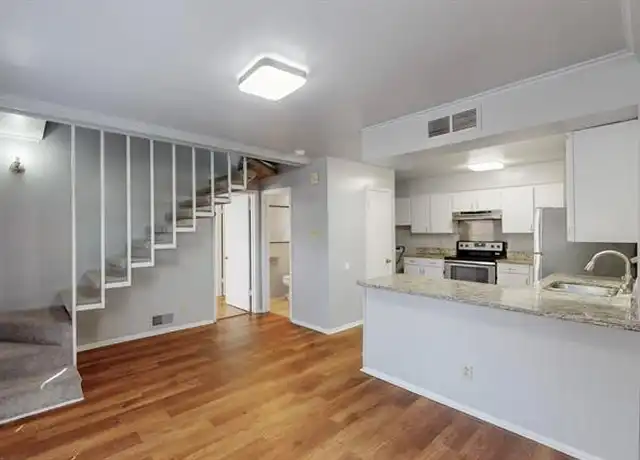 Property at 7948 Habersham Ln, Dallas, TX, 75248, 3 beds, 2 baths, [object Object]