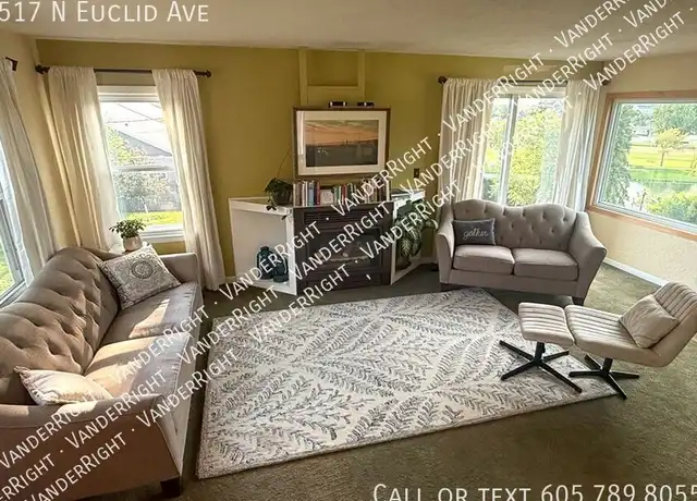 Property at 517 N Euclid Ave, Sioux Falls, SD, 57104, 2 beds, 1 bath, [object Object]