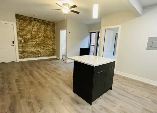 Property at 1651 W Jonquil Ter Unit 8, Chicago, IL, 60626, 1 bed, 1 bath, [object Object]