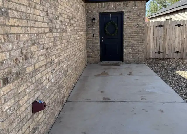 Property at 5539 Itasca St Unit B, Lubbock, TX, 79416, 3 beds, 3 baths, [object Object]
