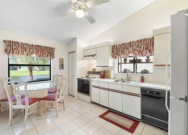 Property at 31 Columbia Ct, Deerfield Beach, FL, 33442, 3 beds, 2 baths, [object Object]