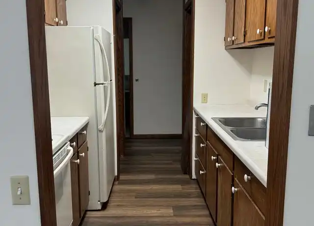 Property at 1425 19th Ave SW Unit A14, Willmar, MN, 56201, 1 bed, 1 bath, [object Object]