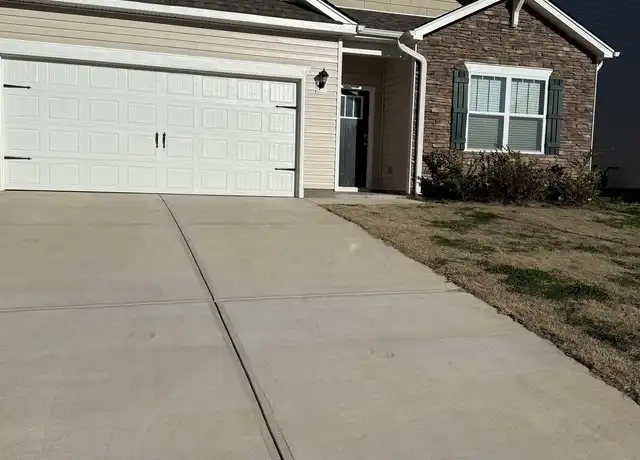 Property at 4311 Remington Ave, Boiling Springs, SC, 29316, 4 beds, 2 baths, [object Object]