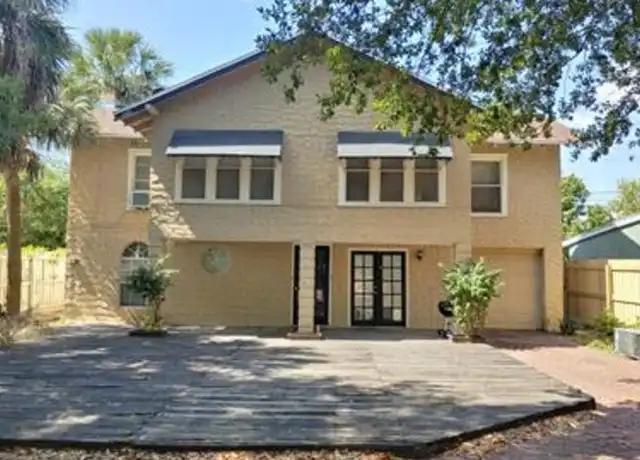 Property at 3460 Haines Rd N Unit 2, St. Petersburg, FL, 33704, 1 bed, 1 bath, [object Object]