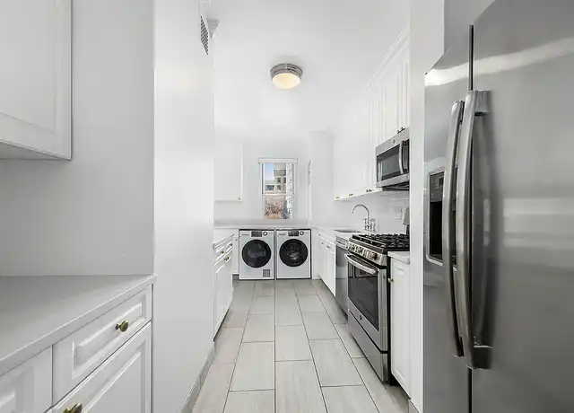 Property at 215 E 68th St Unit 5Y, New York, NY, 10065, 2 beds, 2 baths, [object Object]