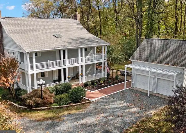 Property at 36 Pocahontas Ln, Stafford, VA, 22554, 3 beds, 2.5 baths, [object Object]