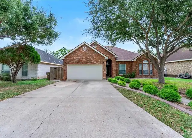 Property at 1104 N Boston College Dr, Edinburg, TX, 78541, 3 beds, 2 baths, [object Object]