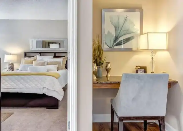 Property at 415 W Howard St, Evanston, IL, 60202, 1 bed, 1 bath, [object Object]