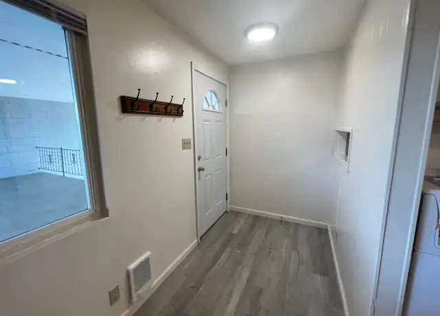 Property at 704 N Water St Unit 208, Ellensburg, WA, 98926, 1 bed, 1 bath, [object Object]