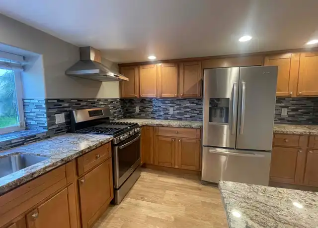 Property at 2806 Best Ave Unit B, Oakland, CA, 94619, 2 beds, 1 bath, [object Object]
