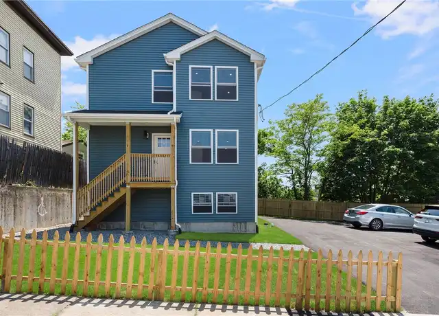 Property at 284 High St Unit 1, Woonsocket, RI, 02895, 3 beds, 2 baths, [object Object]