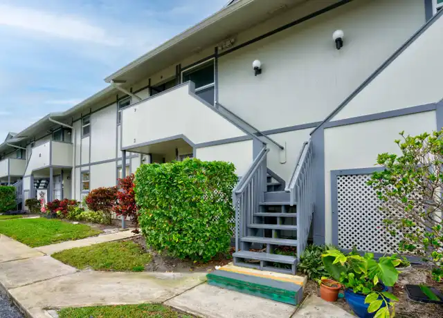 Property at 8291 SE Croft Cir Unit M8, Hobe Sound, FL, 33455, 1 bed, 2 baths, [object Object]