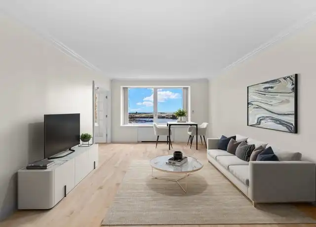 Property at 65 E India Row Unit 32D, Boston, MA, 02110, 1 bed, 1 bath, [object Object]