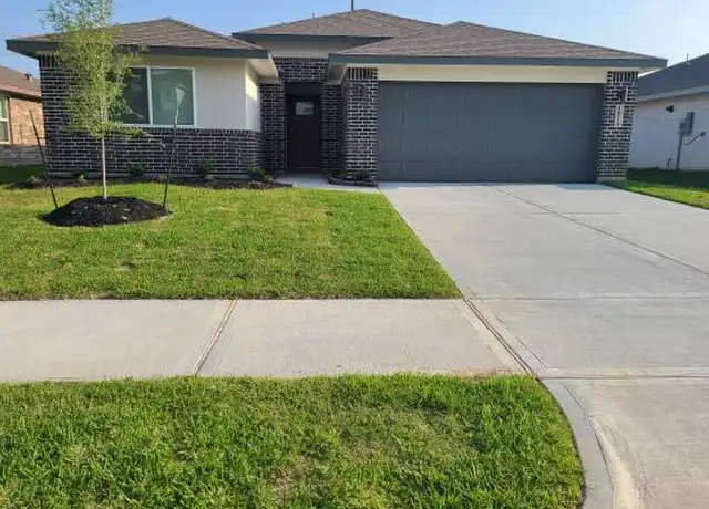 Property at 1814 Plantation Pl, Baytown, TX, 77523, 4 beds, 2 baths, [object Object]