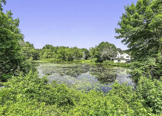 Photo of 39 East St Unit 2, North Grafton, MA 01536