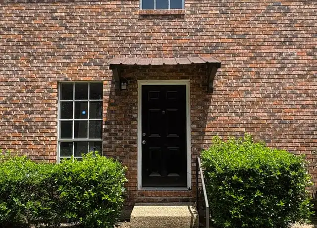 Property at 109 Shemper Dr Unit 2, Hattiesburg, MS, 39401, 2 beds, 1.5 baths, [object Object]
