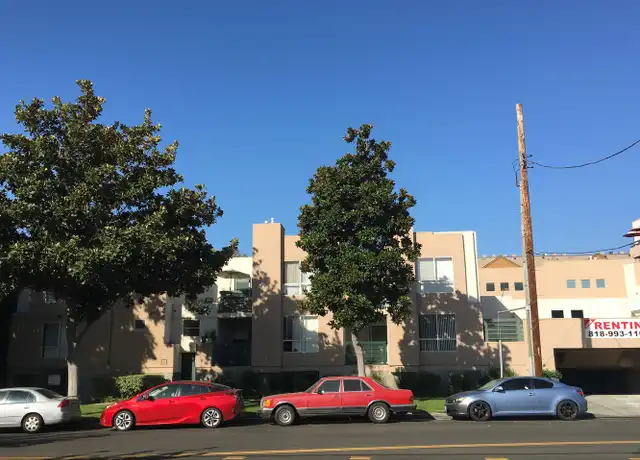 Property at 9841 White Oak Ave Unit 108, Northridge, CA, 91325, 1 bed, 1 bath, [object Object]