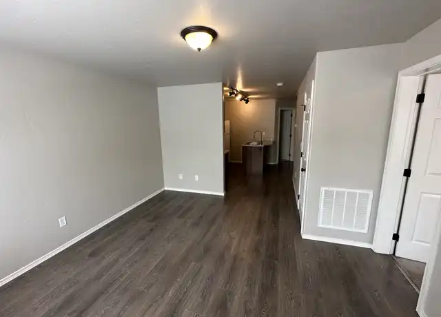 Property at 34 W Evergreen Dr Unit A, Kalispell, MT, 59901, 3 beds, 1 bath, [object Object]