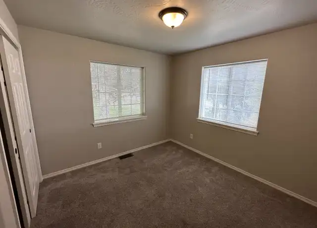 Property at 34 W Evergreen Dr Unit A, Kalispell, MT, 59901, 3 beds, 1 bath, [object Object]