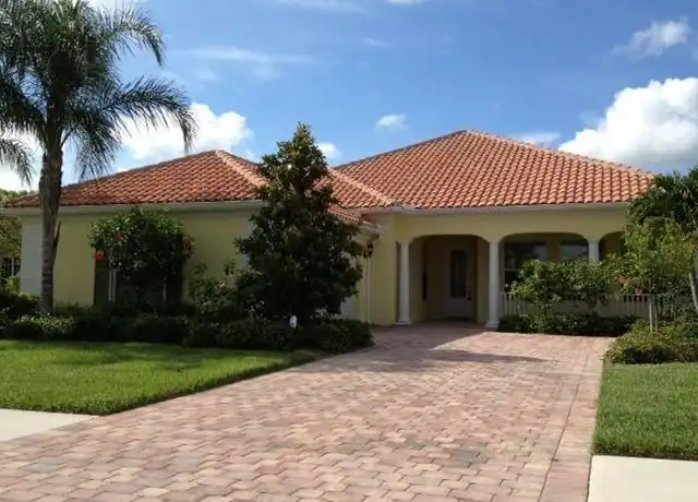 Property at 8485 Deimille Ct, Naples, FL, 34114, 4 beds, 3.5 baths, [object Object]