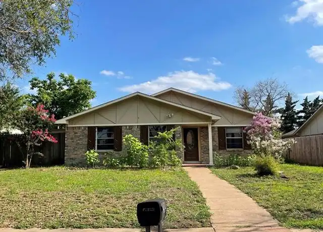Property at 1404 Harvest Glen Dr, Plano, TX, 75023, 3 beds, 2 baths, [object Object]