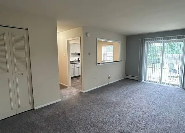Property at 824 Providence Rd Unit B206, Clifton Heights, PA, 19018, 1 bed, 1 bath, [object Object]