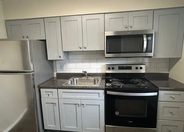 Property at 824 Providence Rd Unit B206, Clifton Heights, PA, 19018, 1 bed, 1 bath, [object Object]