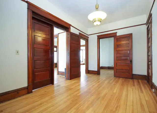 Property at 2100 27th Ave S, Minneapolis, MN, 55406, 3 beds, 1 bath, [object Object]