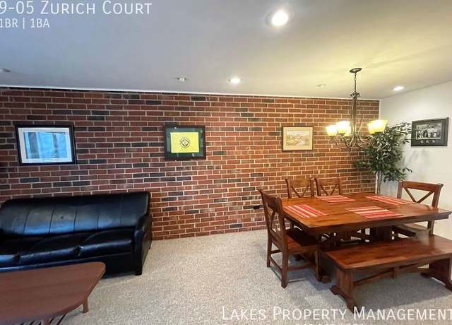 Photo of 9 Zurich Ct, Lake Geneva, WI 53147