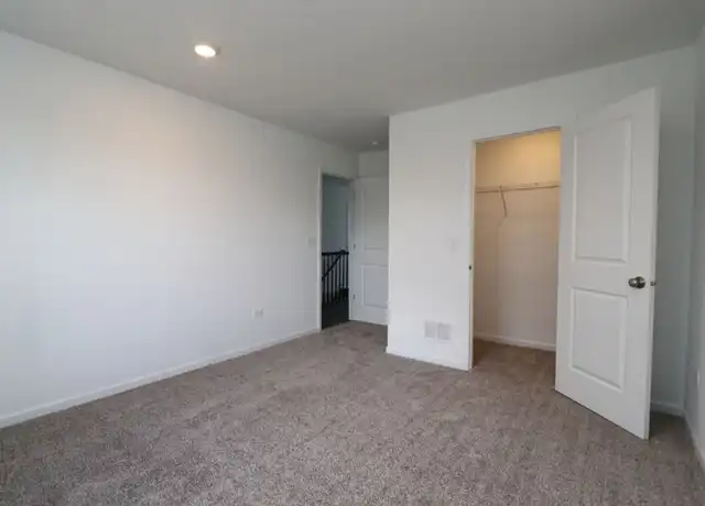 Property at 15201 S Emerson St, Plainfield, IL, 60544, 4 beds, 2.5 baths, [object Object]