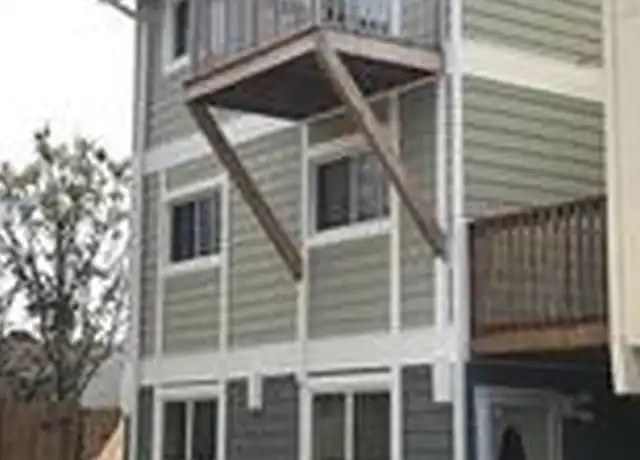 Property at 3227 Page Ave Unit B, Virginia Beach, VA, 23451, 1 bed, 1 bath, [object Object]